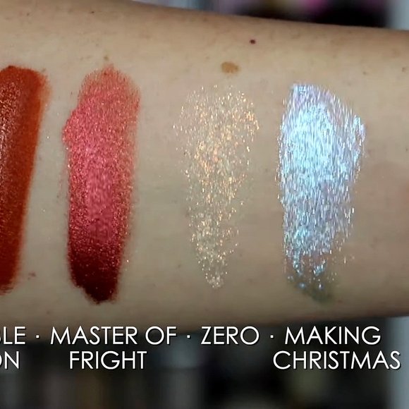 Nightmare Before Christmas "Making Christmas" Glitter Eye Gel - Picture 5 of 12